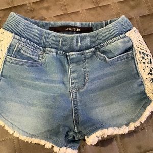 Little girls size 4 Joes Jeans shorts